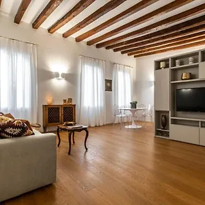 Apartment Ca' Delle Acque Deluxe R&r, Venedig